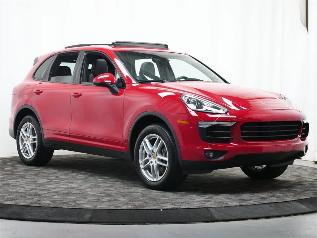 Thumbnail: 2016 Porsche Cayenne - 9