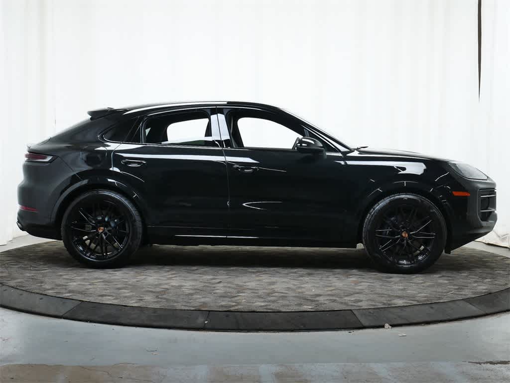 Thumbnail: 2026 Porsche Cayenne - 8