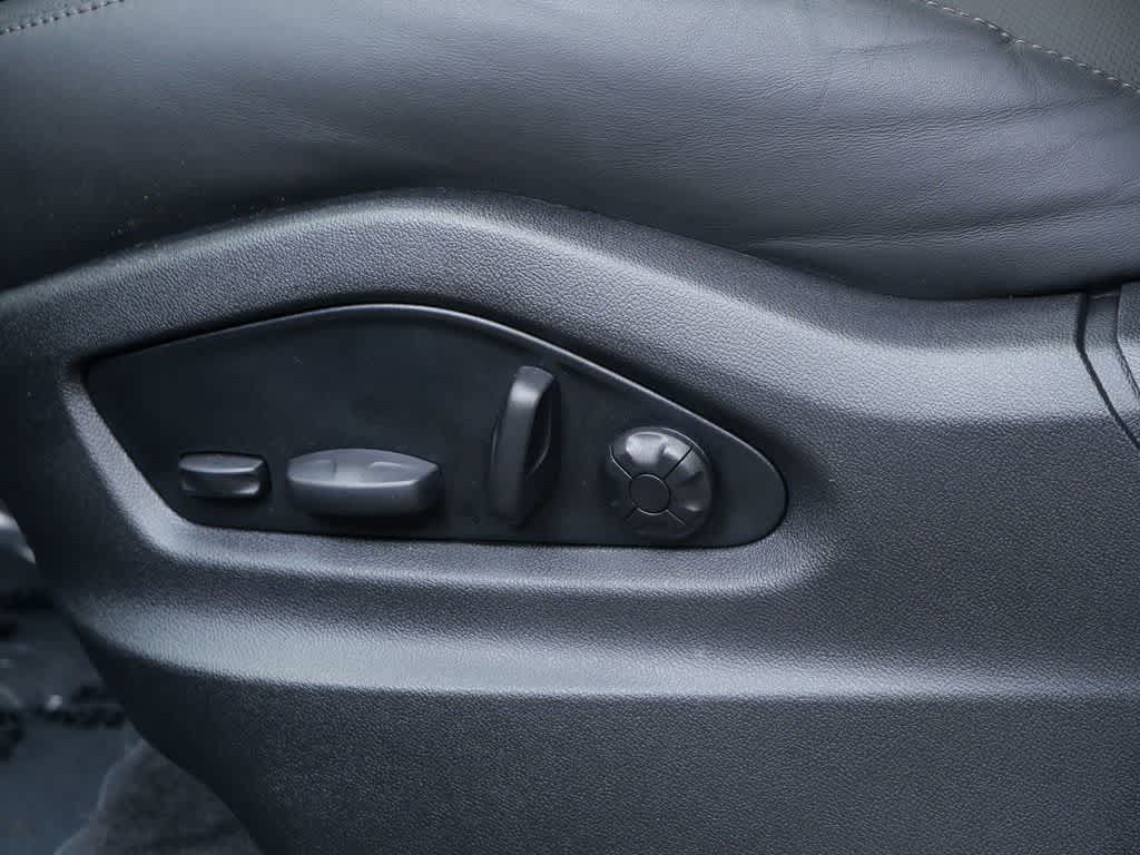 Thumbnail: 2026 Porsche Cayenne - 13