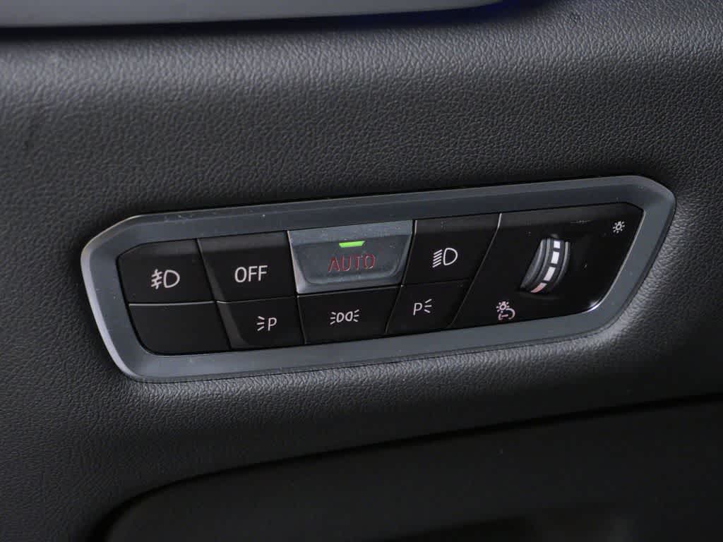 Thumbnail: 2021 BMW X5 - 18