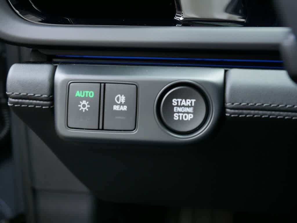 Thumbnail: 2026 Porsche Panamera - 18