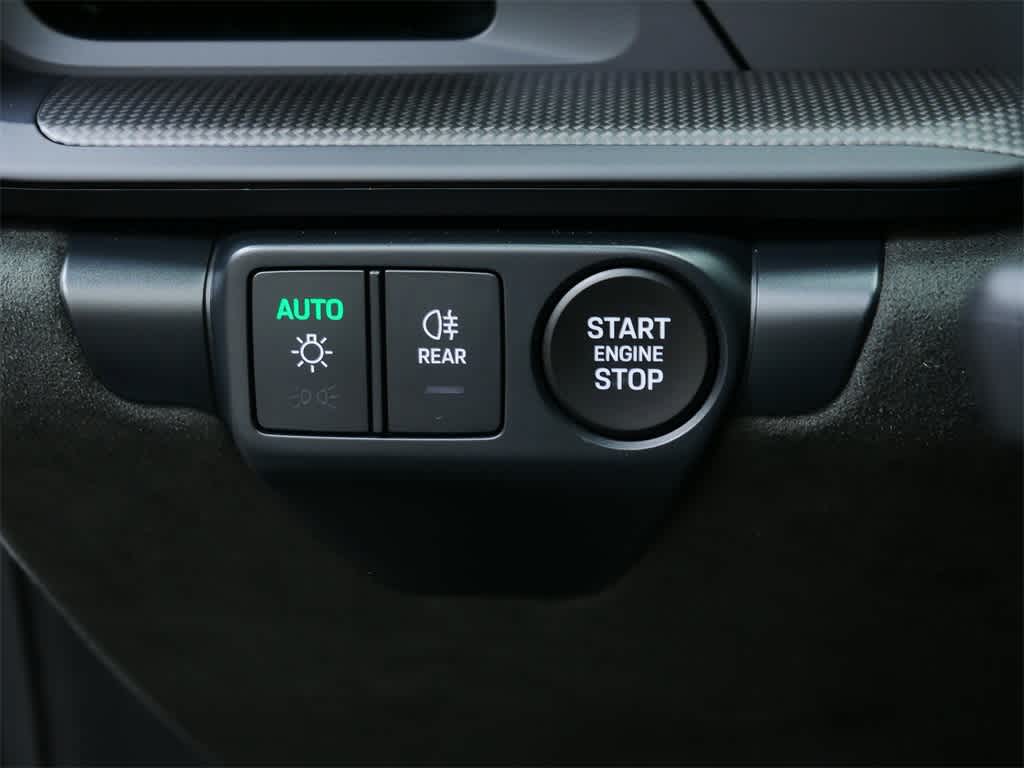 Thumbnail: 2025 Porsche 911 - 14