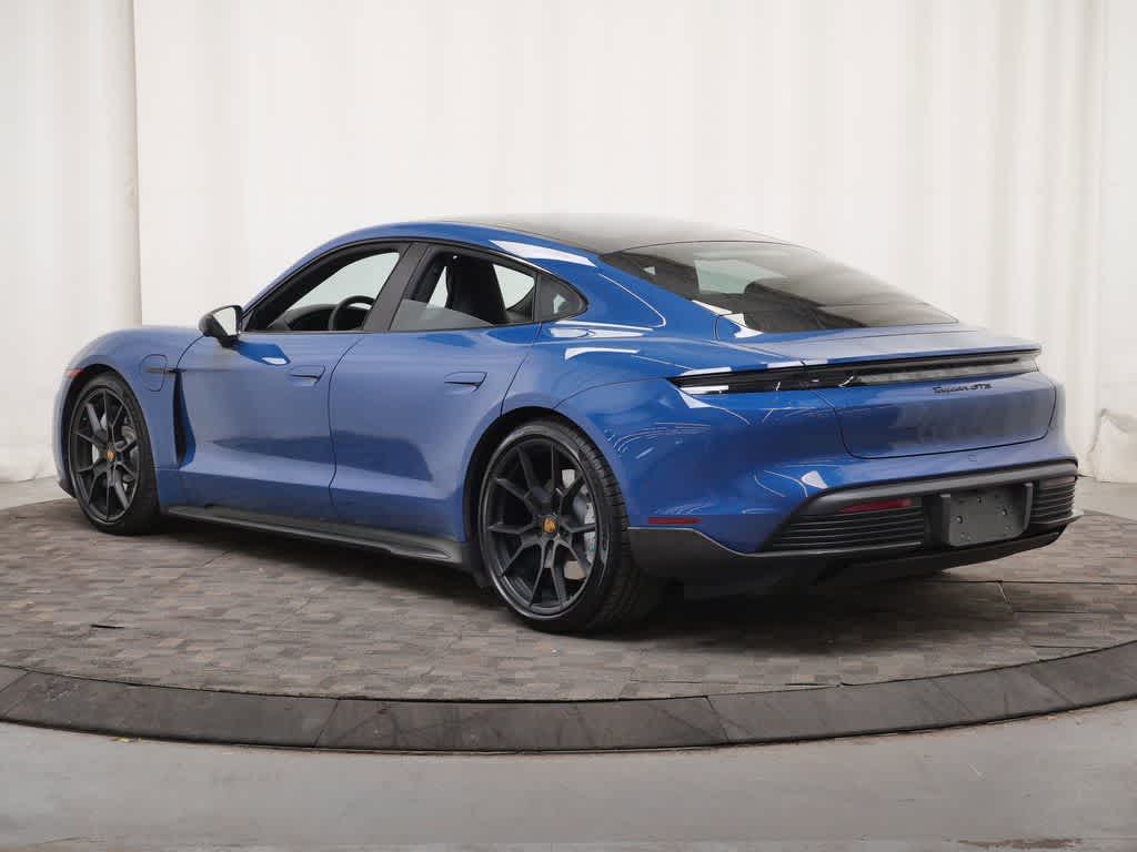 Thumbnail: 2023 Porsche Taycan - 3
