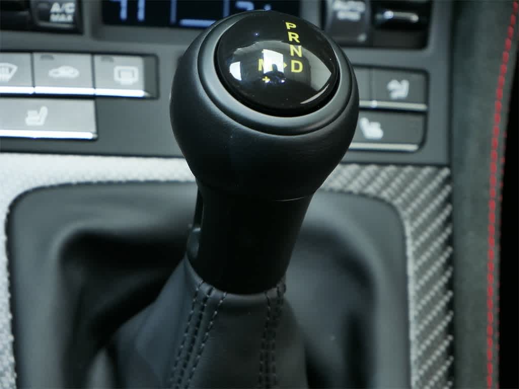 Thumbnail: 2025 Porsche  - 23