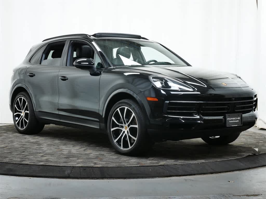 Thumbnail: 2023 Porsche Cayenne - 9