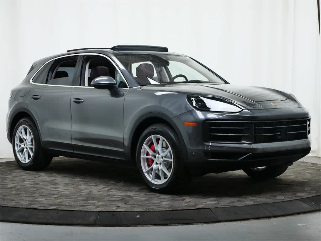 Thumbnail: 2026 Porsche Cayenne - 9