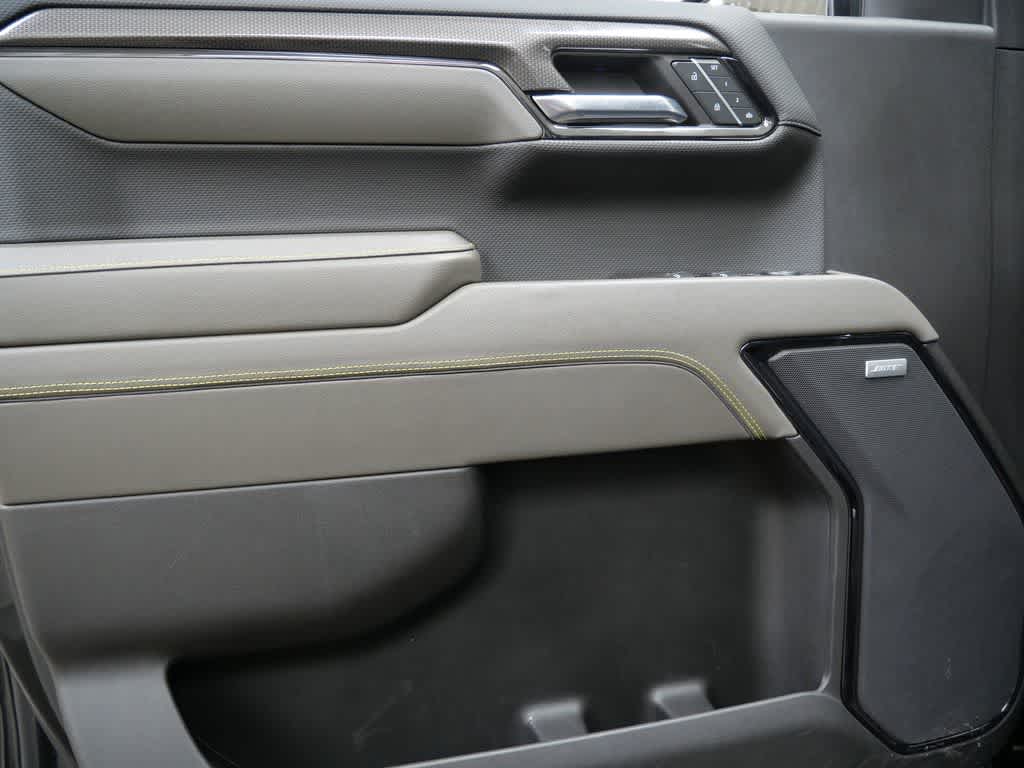 Thumbnail: 2023 Chevrolet Silverado 1500 - 11