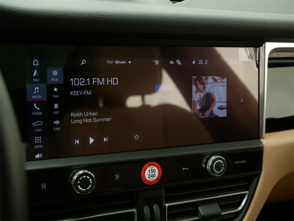 Thumbnail: 2025 Porsche Macan - 26