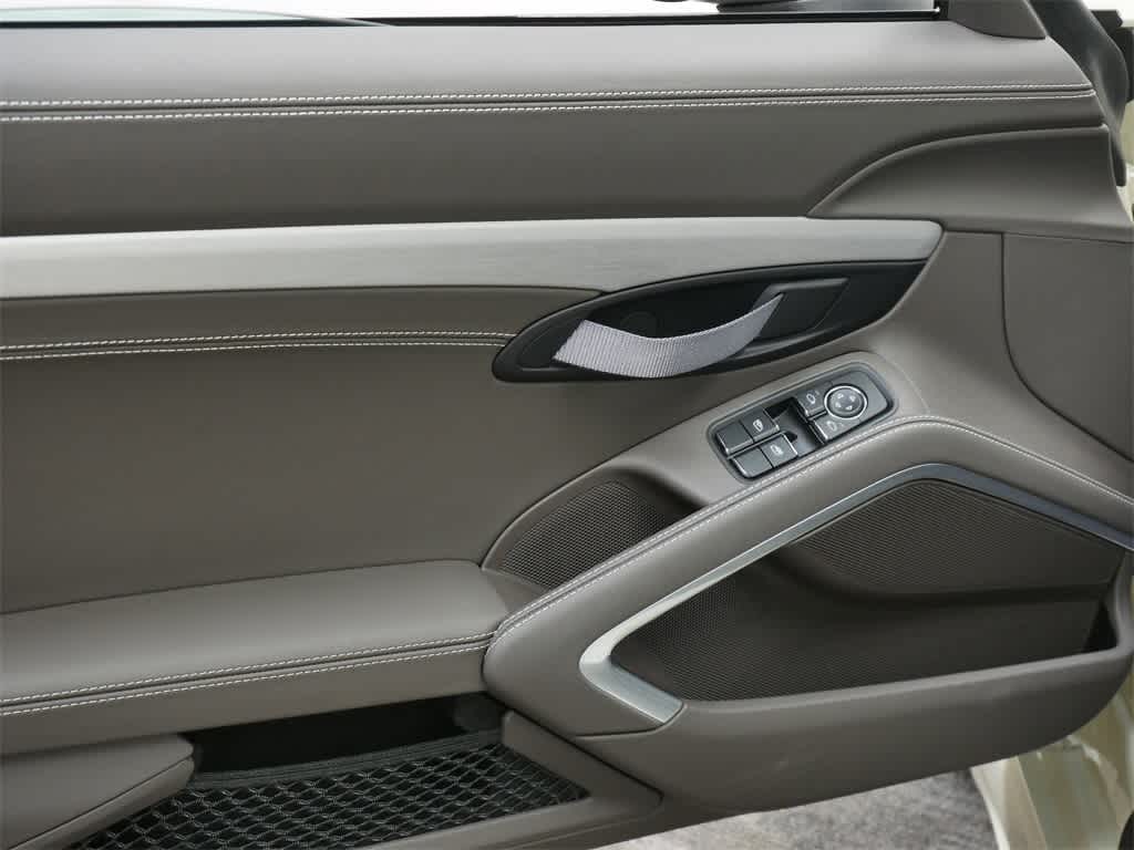 Thumbnail: 2023 Porsche 718 Cayman - 11