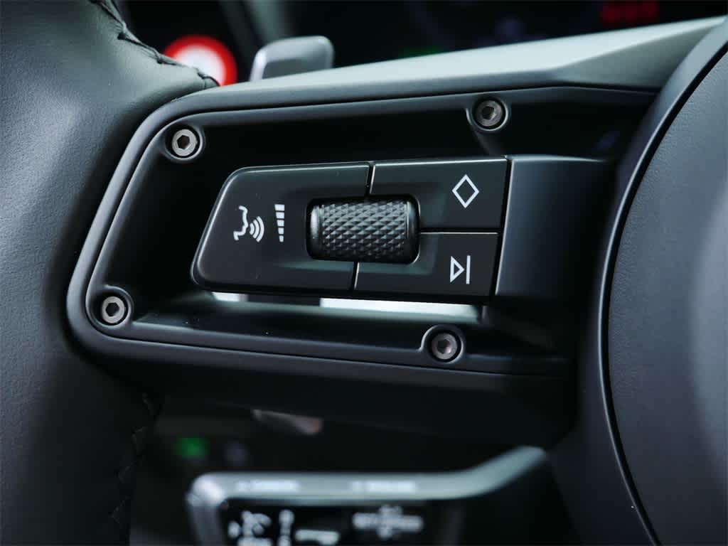 Thumbnail: 2026 Porsche Cayenne - 18