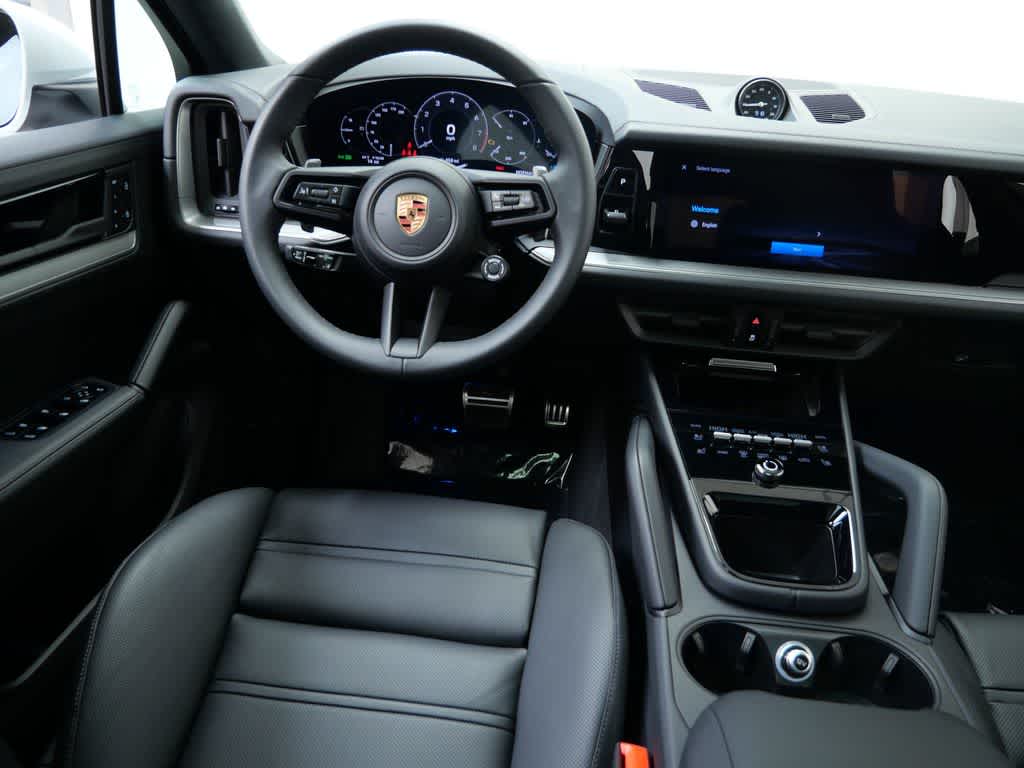 Thumbnail: 2026 Porsche Cayenne - 16