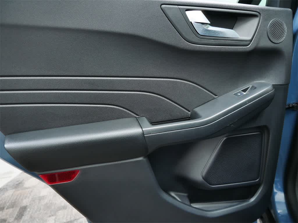 Thumbnail: 2025 Ford Escape - 14