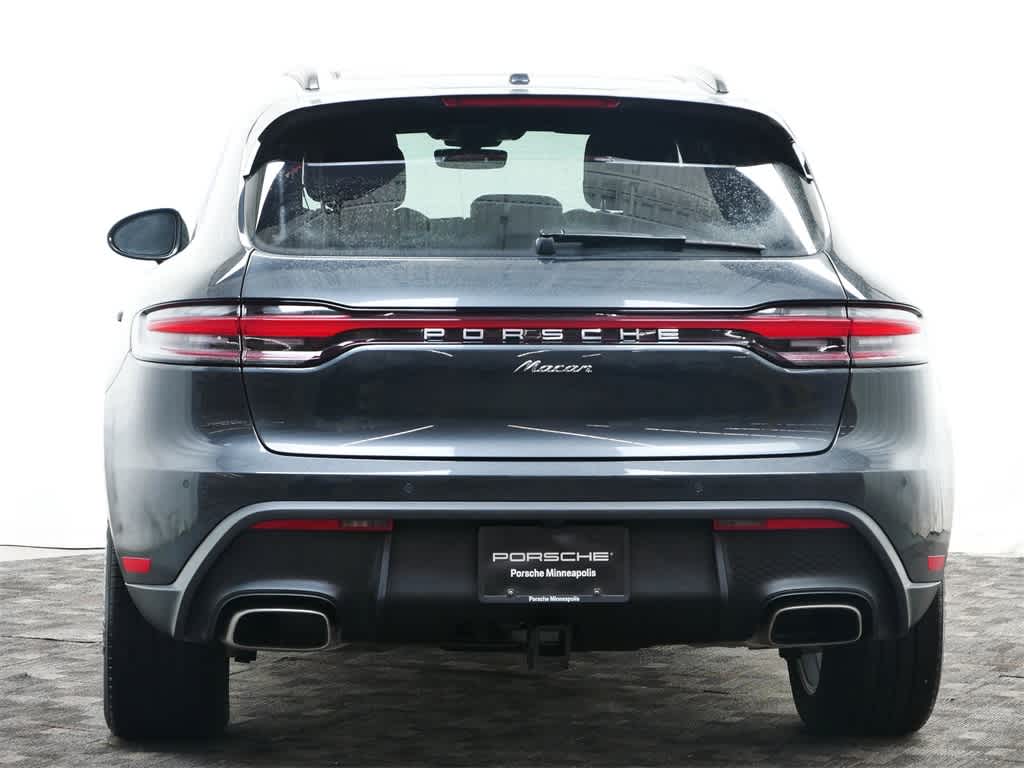 Thumbnail: 2025 Porsche Macan - 6