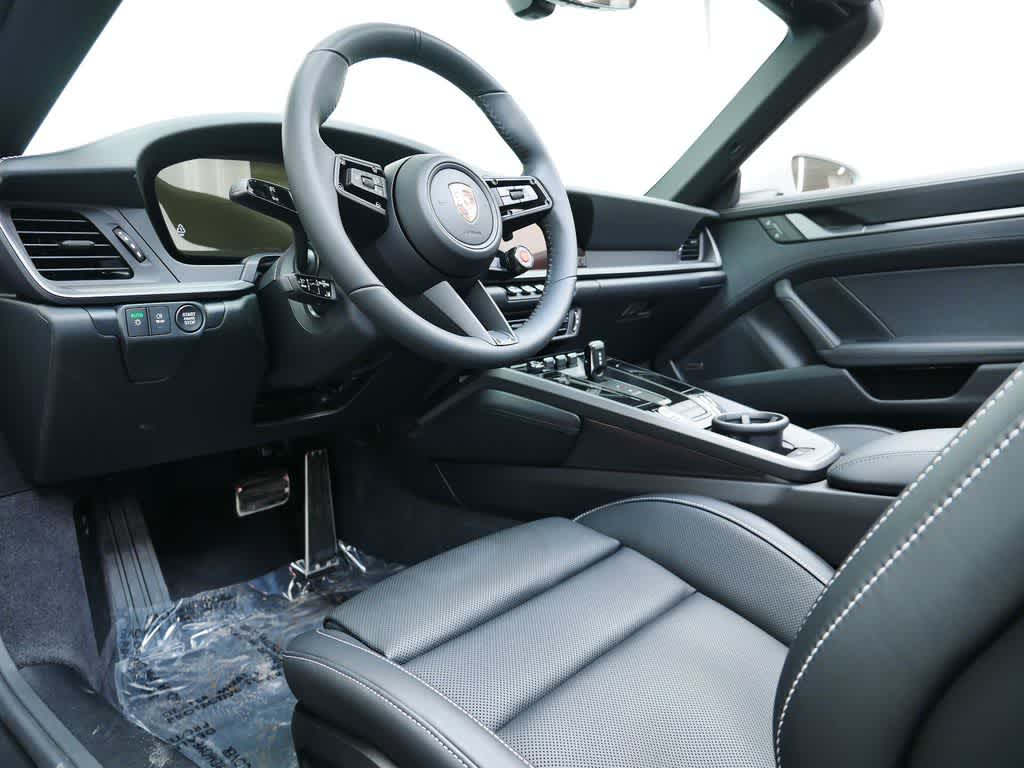 Thumbnail: 2026 Porsche 911 - 4