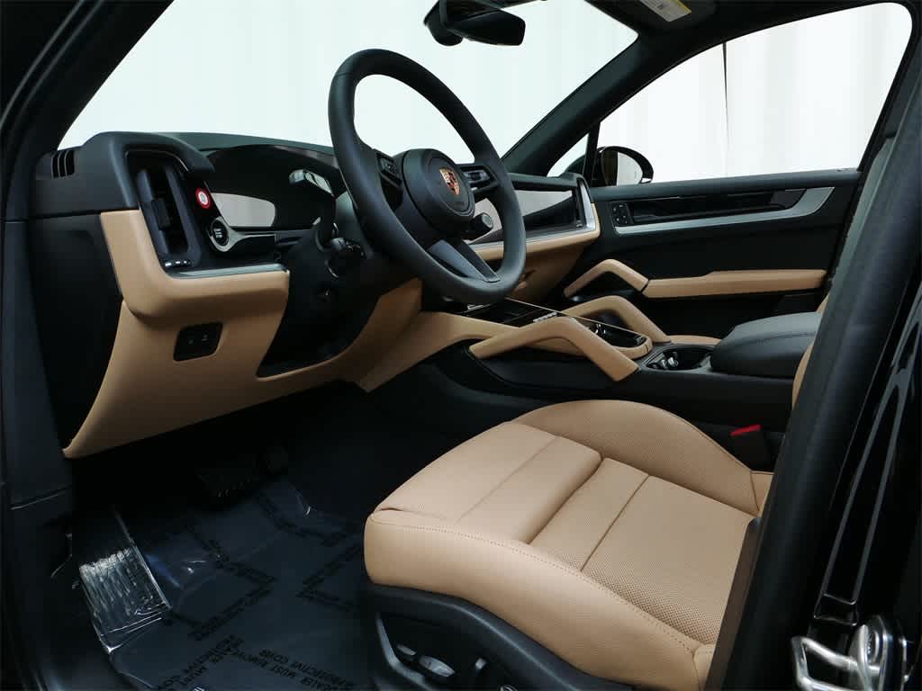 Thumbnail: 2025 Porsche Cayenne - 4