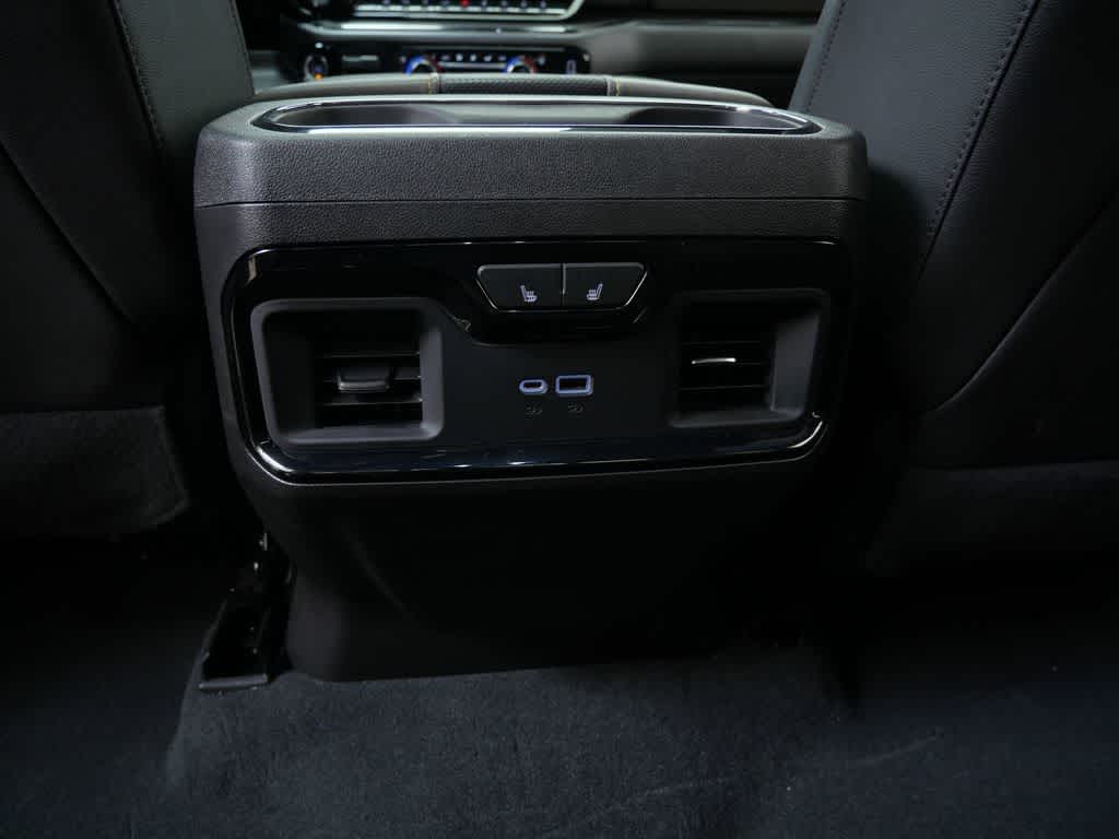 Thumbnail: 2023 Chevrolet Silverado 1500 - 16