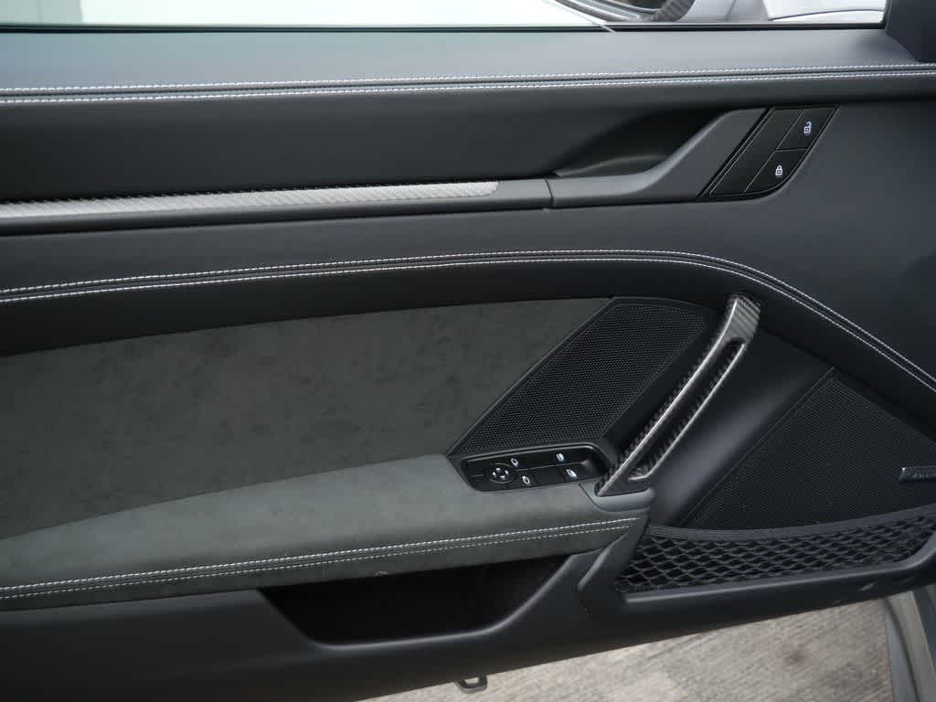 Thumbnail: 2026 Porsche 911 - 11