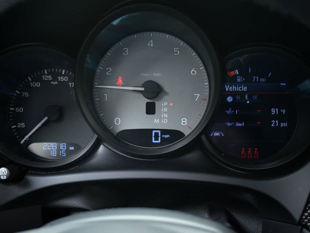 Thumbnail: 2022 Porsche Macan - 26