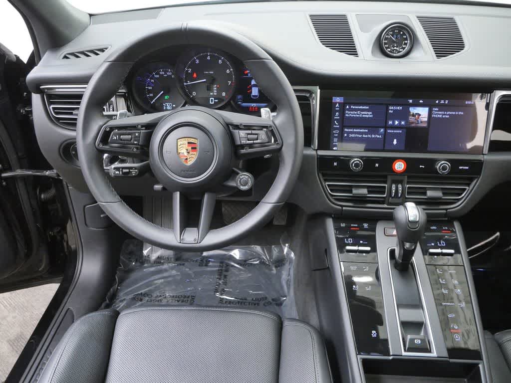 Thumbnail: 2026 Porsche Macan - 16