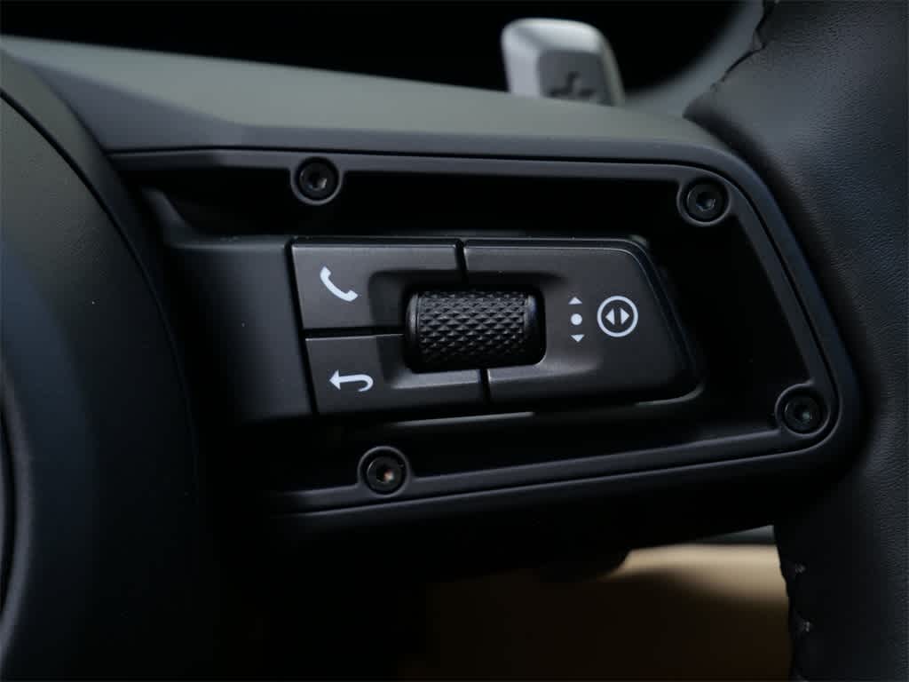 Thumbnail: 2026 Porsche Cayenne - 20