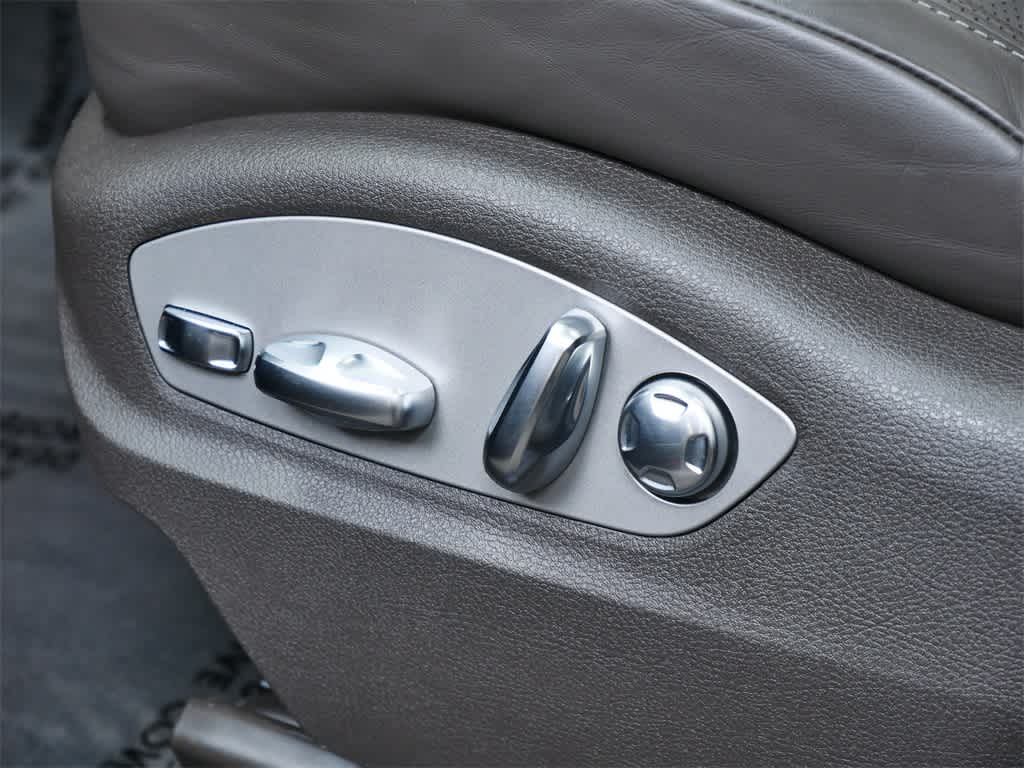 Thumbnail: 2024 Porsche Macan - 11