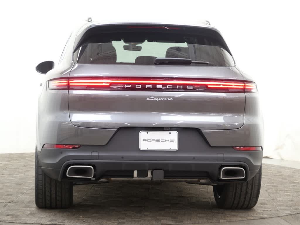 Thumbnail: 2026 Porsche Cayenne - 6