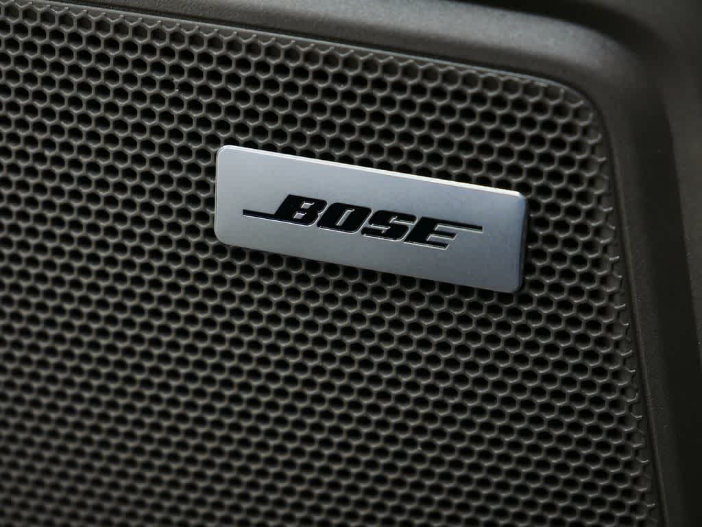 Thumbnail: 2024 Porsche Macan - 16