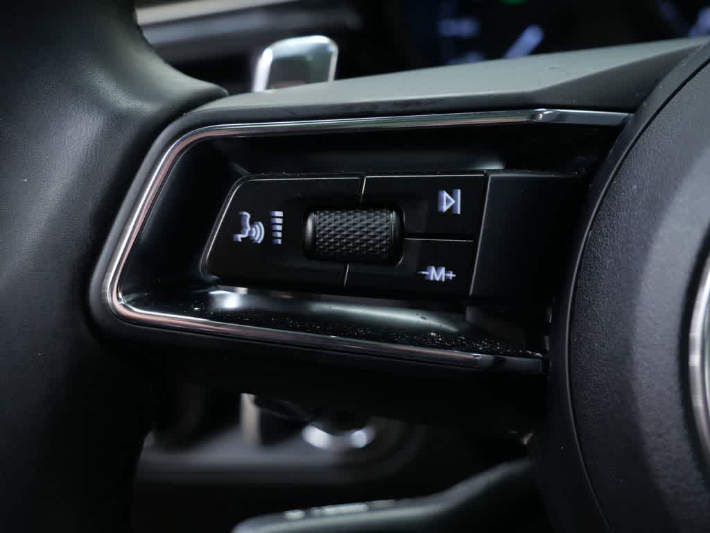 Thumbnail: 2025 Porsche Macan - 19