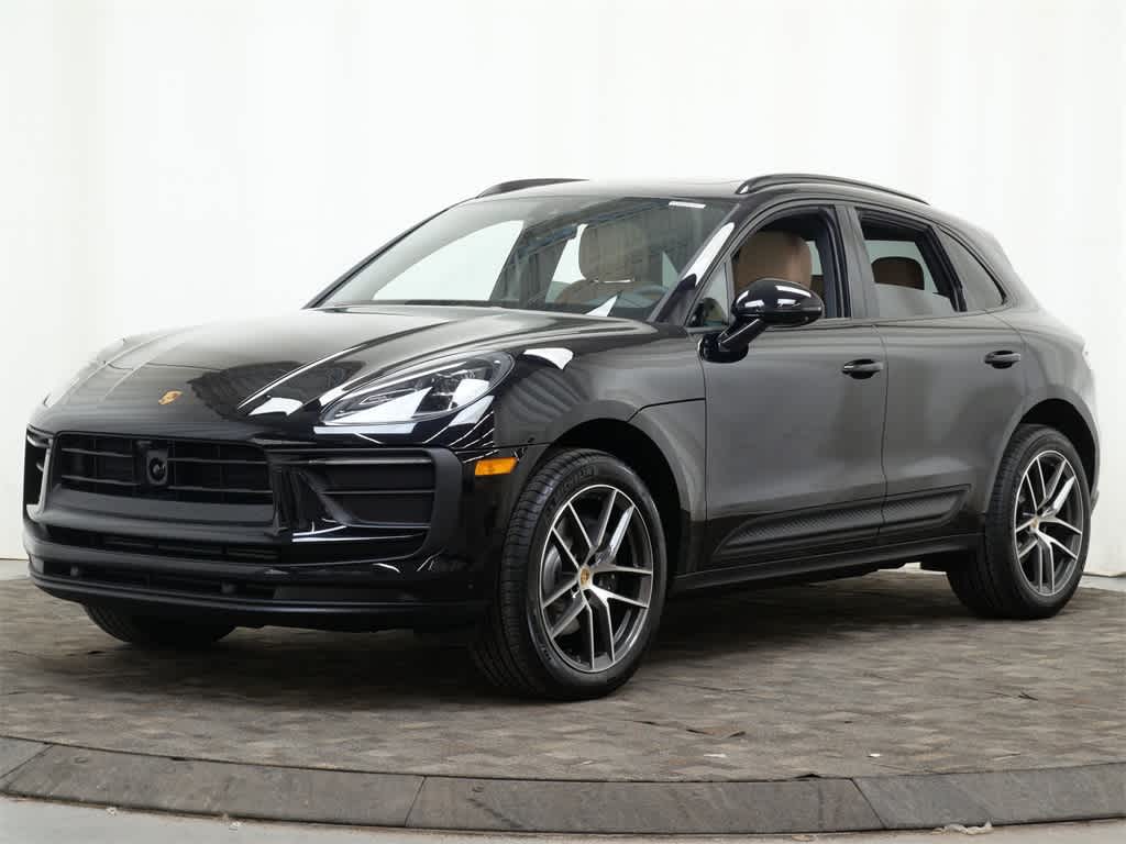 Thumbnail: 2026 Porsche Macan - 1