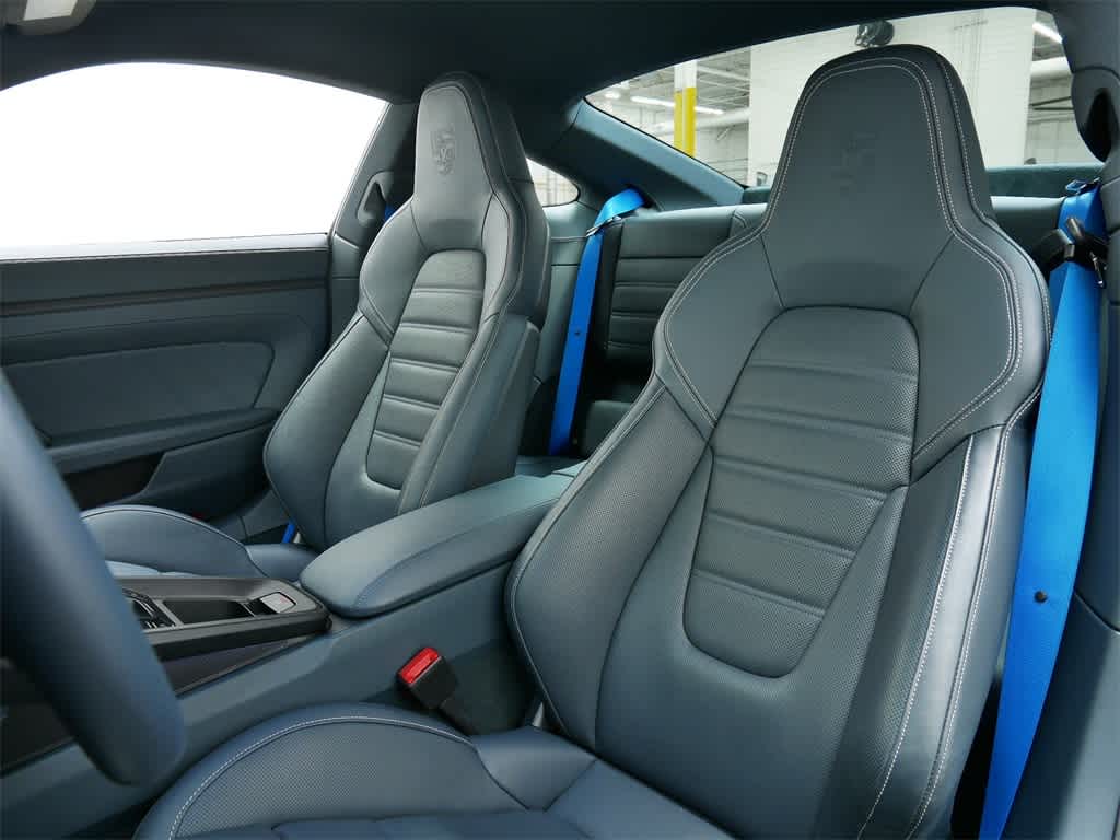 Thumbnail: 2023 Porsche 911 - 5