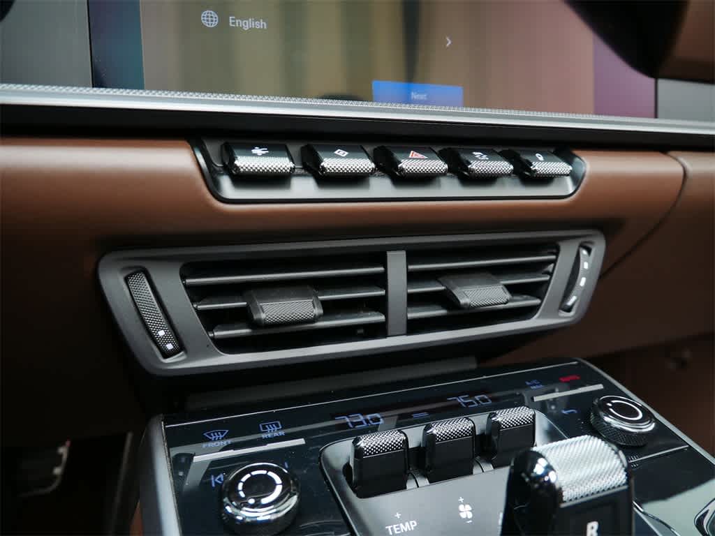 Thumbnail: 2025 Porsche 911 - 25