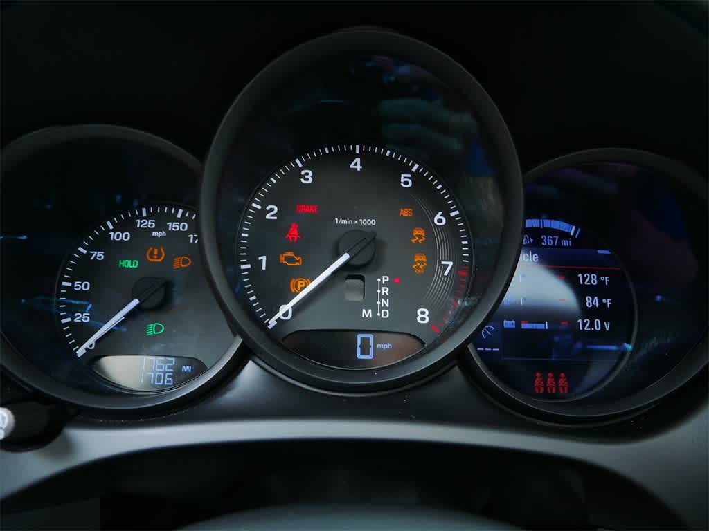 Thumbnail: 2024 Porsche Macan - 27