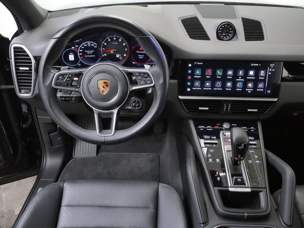 Thumbnail: 2023 Porsche Cayenne - 16