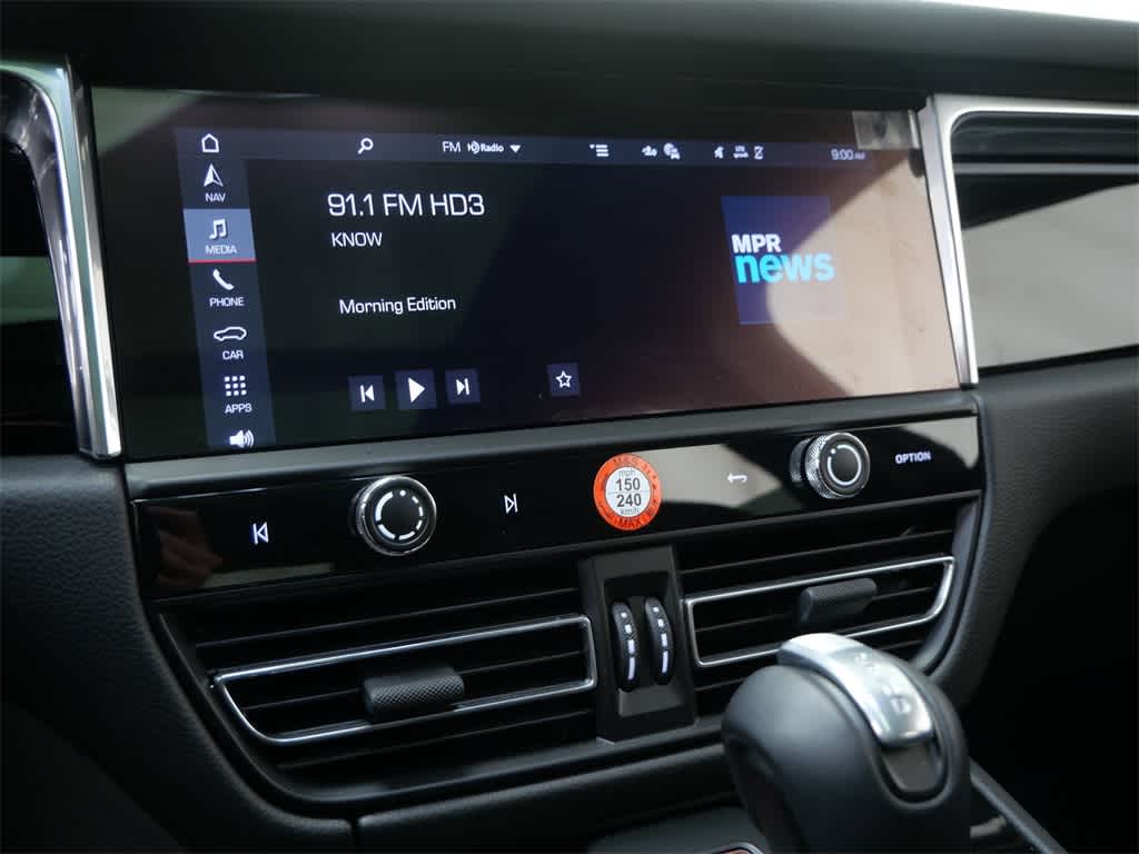 Thumbnail: 2025 Porsche Macan - 24