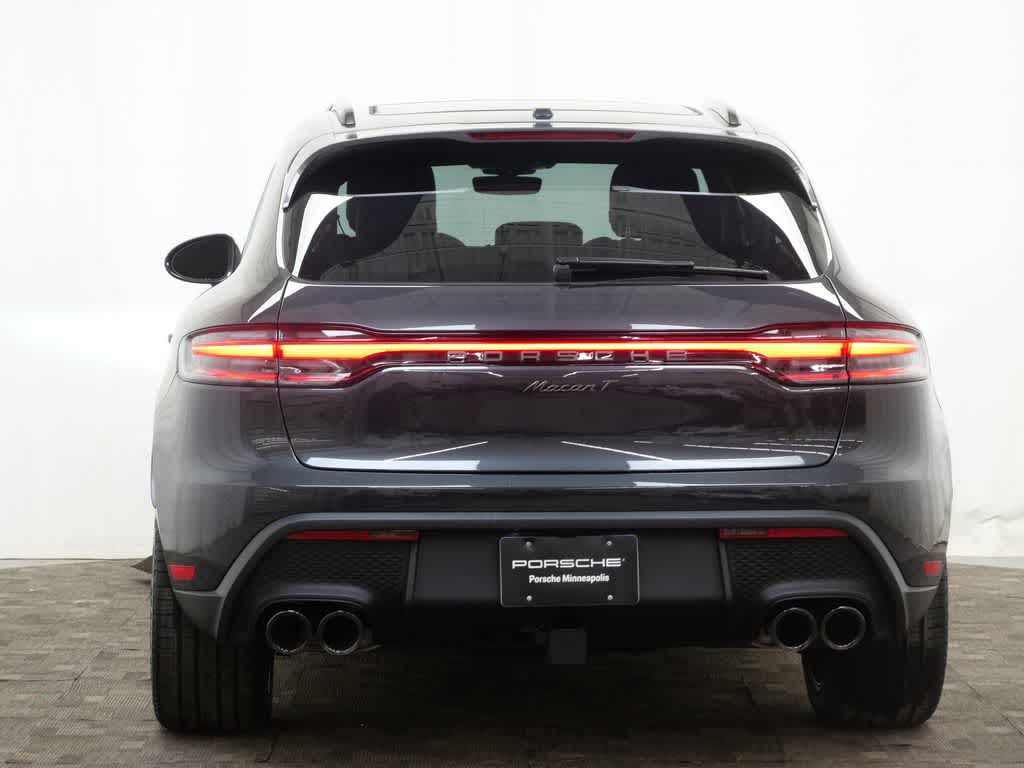 Thumbnail: 2026 Porsche Macan - 6