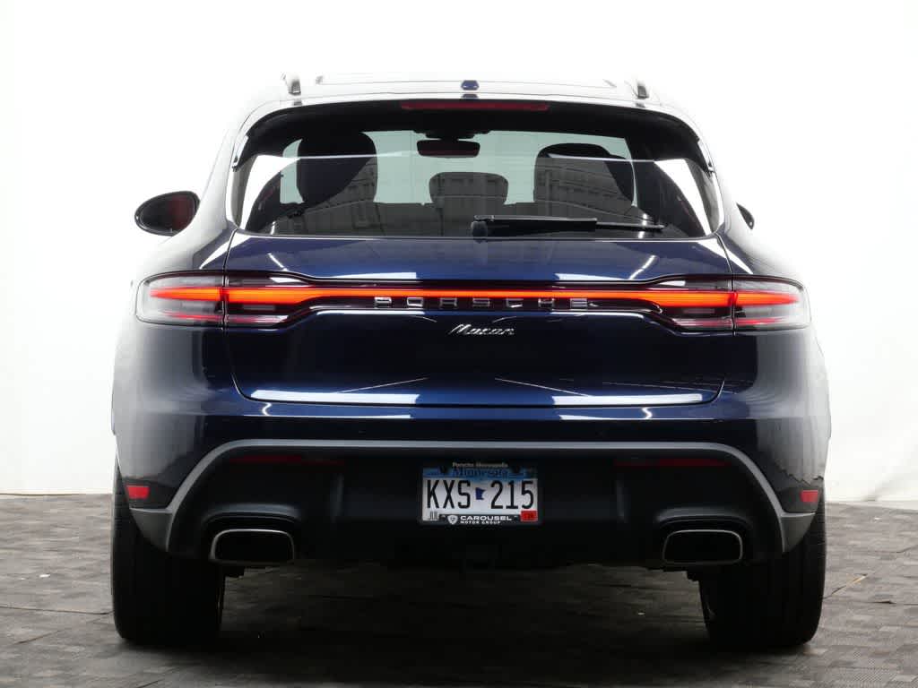 Thumbnail: 2023 Porsche Macan - 6