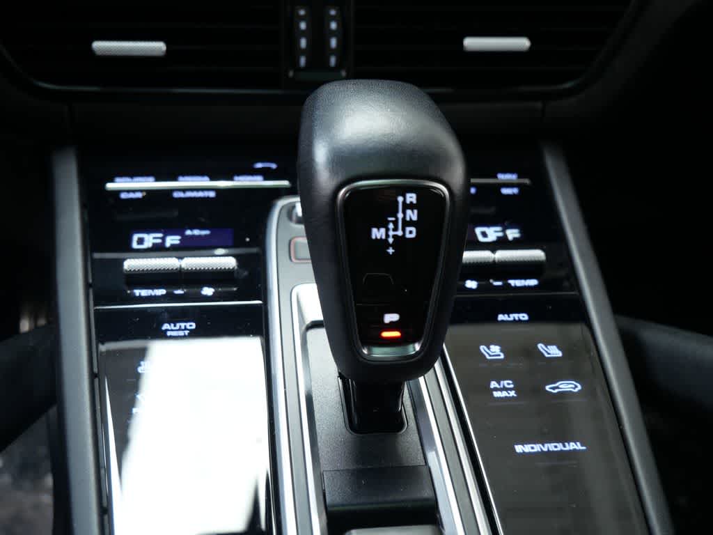 Thumbnail: 2023 Porsche Cayenne - 26