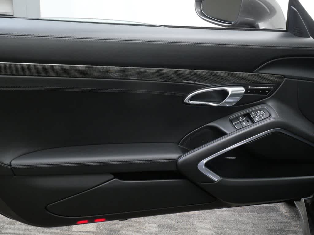 Thumbnail: 2019 Porsche 911 - 11