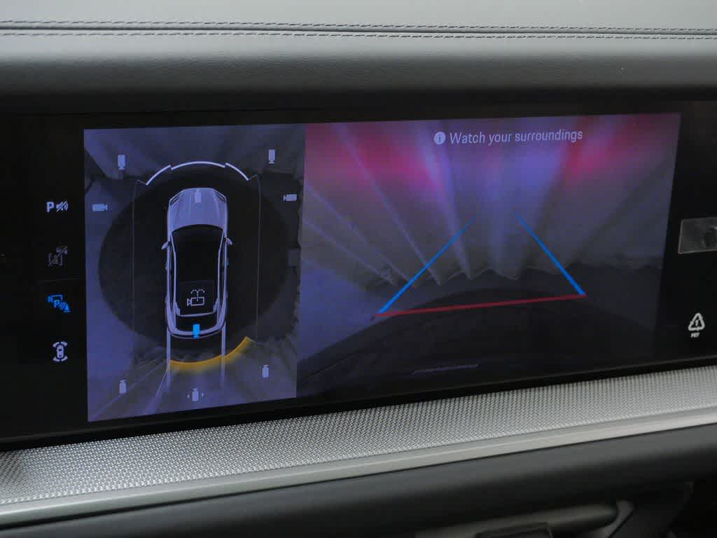 Thumbnail: 2026 Porsche Cayenne - 27