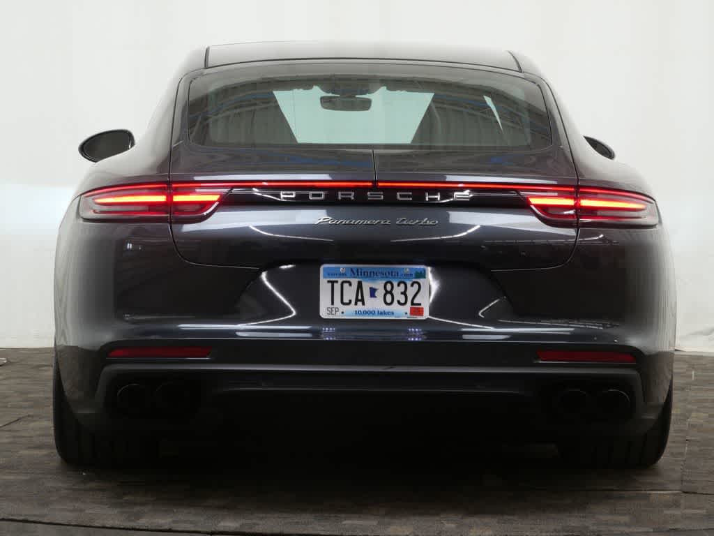 Thumbnail: 2017 Porsche Panamera - 6