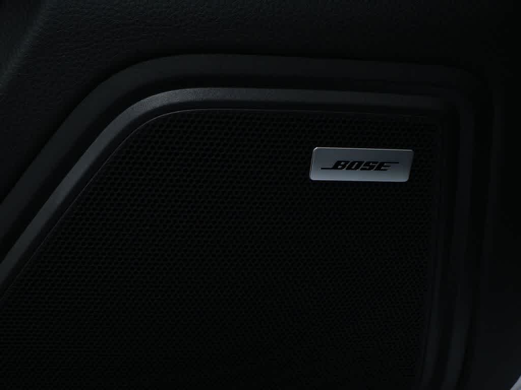 Thumbnail: 2025 Porsche Macan - 20