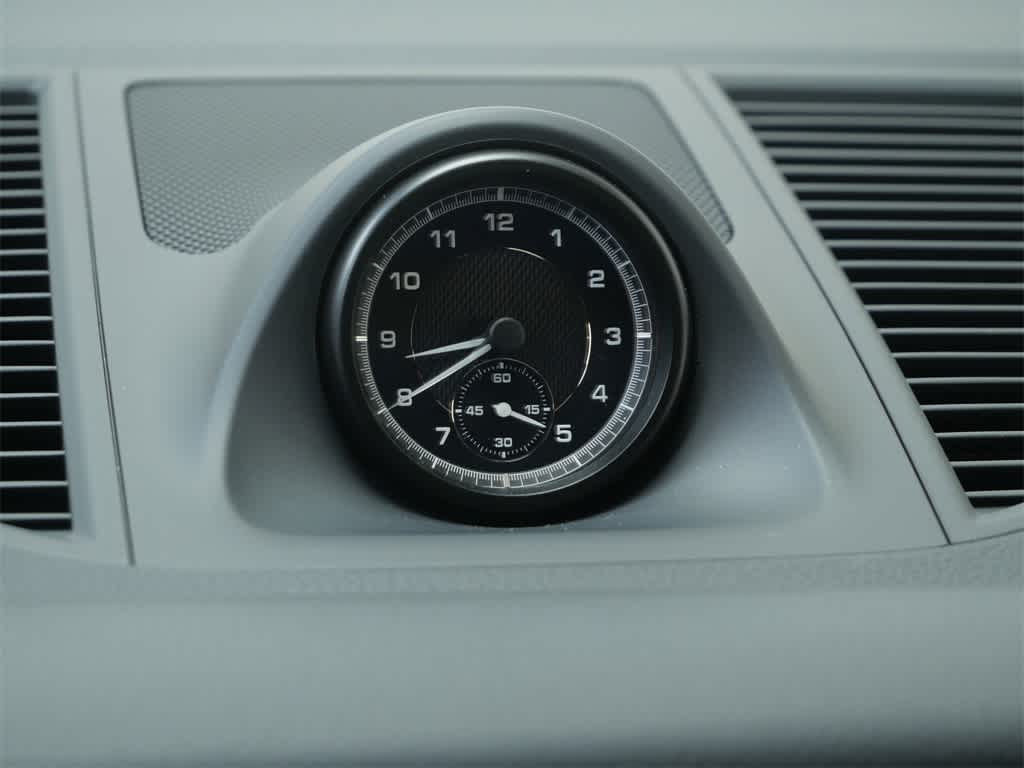 Thumbnail: 2025 Porsche Macan - 27