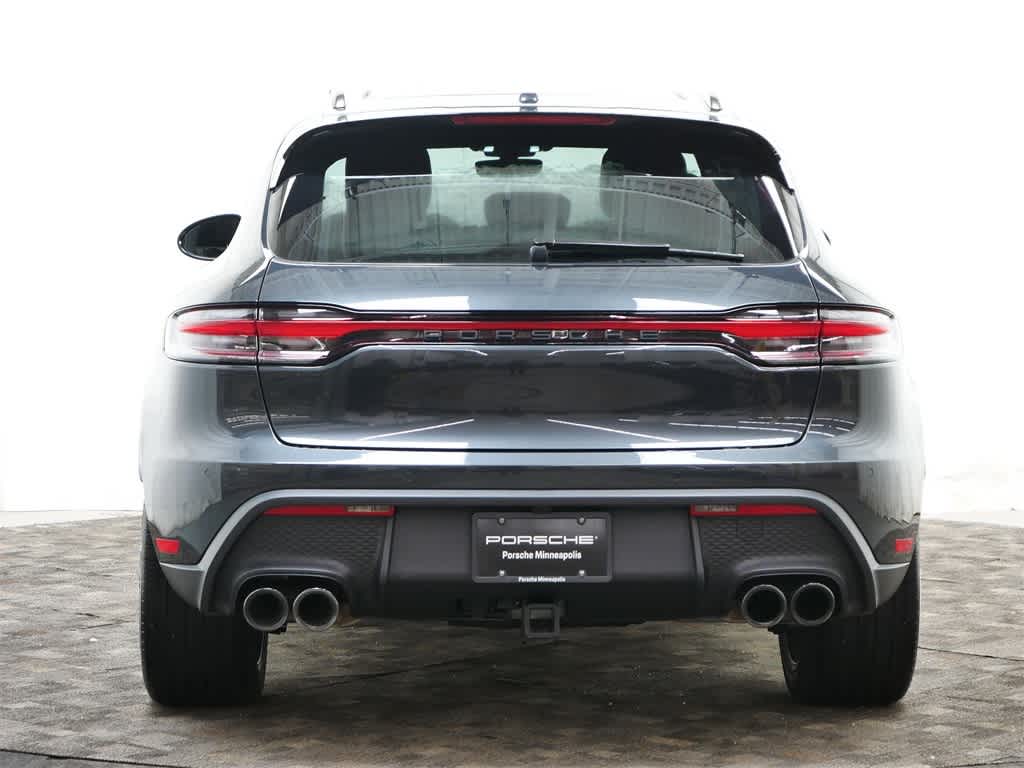 Thumbnail: 2023 Porsche Macan - 6