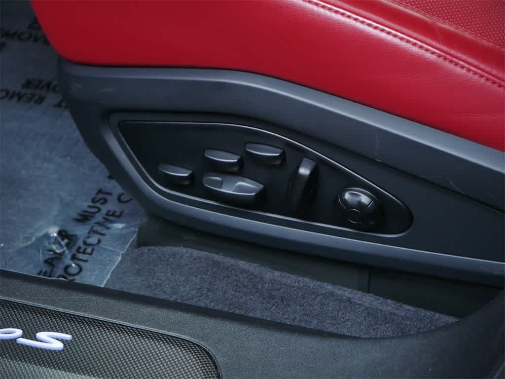 Thumbnail: 2021 Porsche Taycan - 12