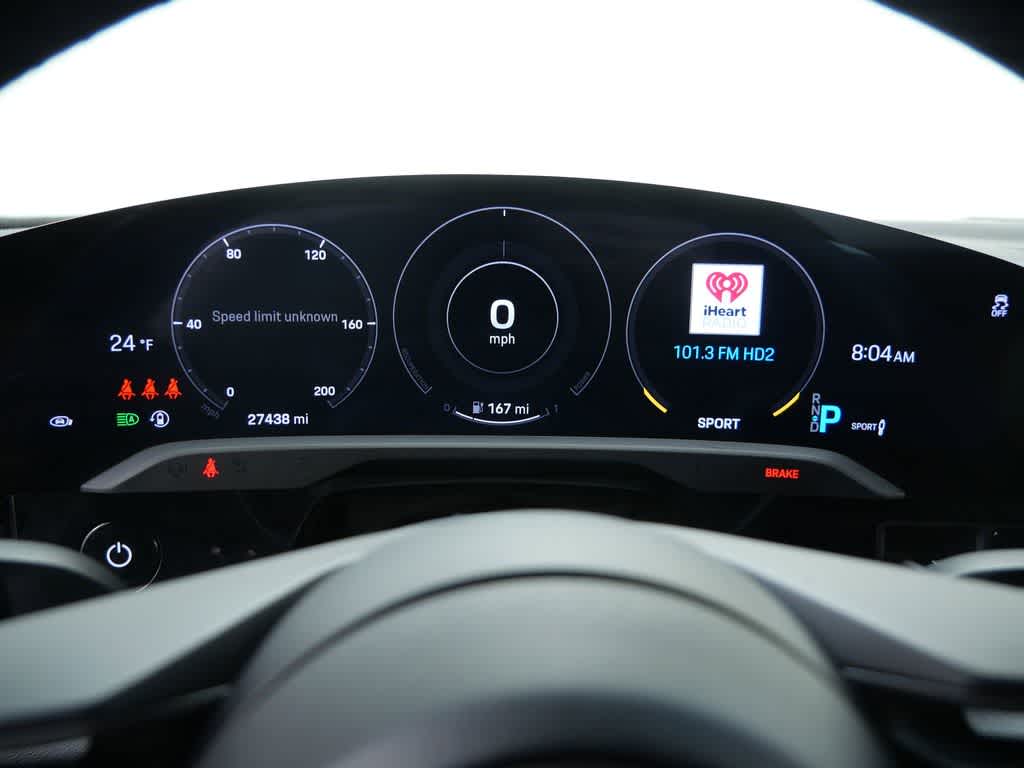 Thumbnail: 2021 Porsche Taycan - 25