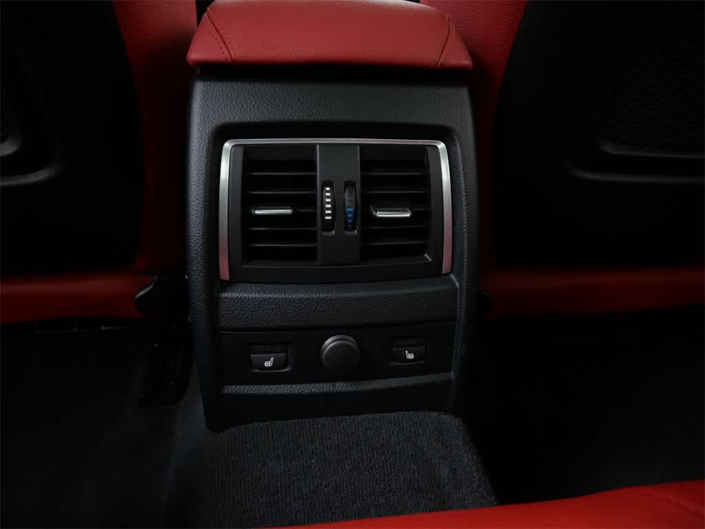 Thumbnail: 2018 BMW 3 Series - 15