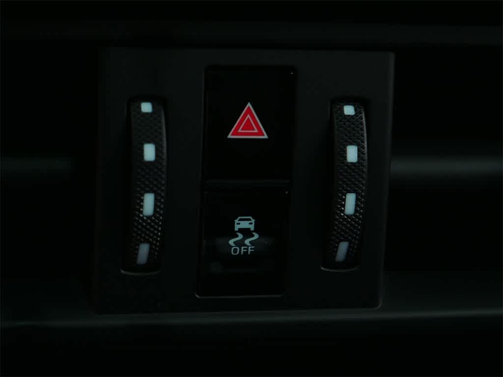 Thumbnail: 2025 Porsche Cayenne - 28