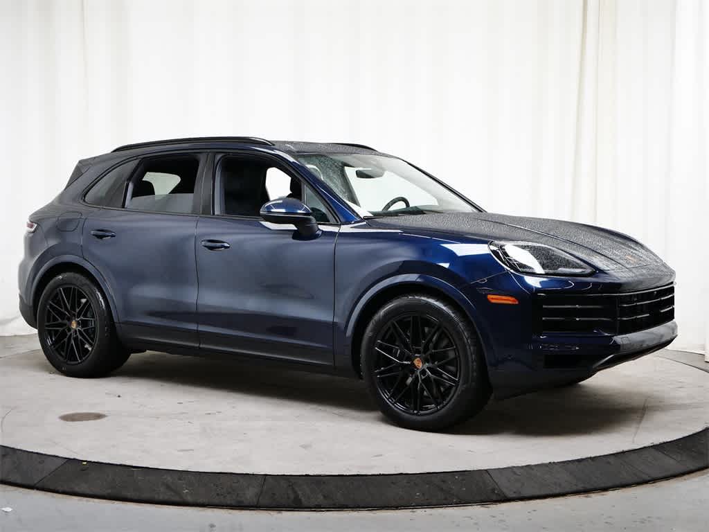 Thumbnail: 2025 Porsche Cayenne - 10