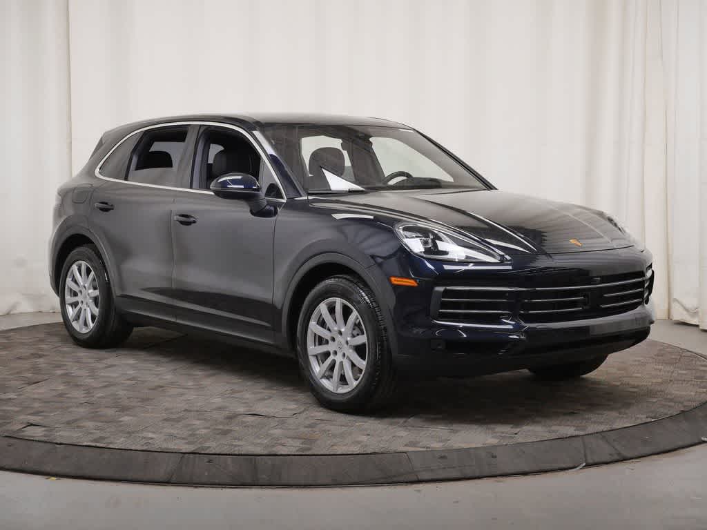 Thumbnail: 2023 Porsche Cayenne - 9