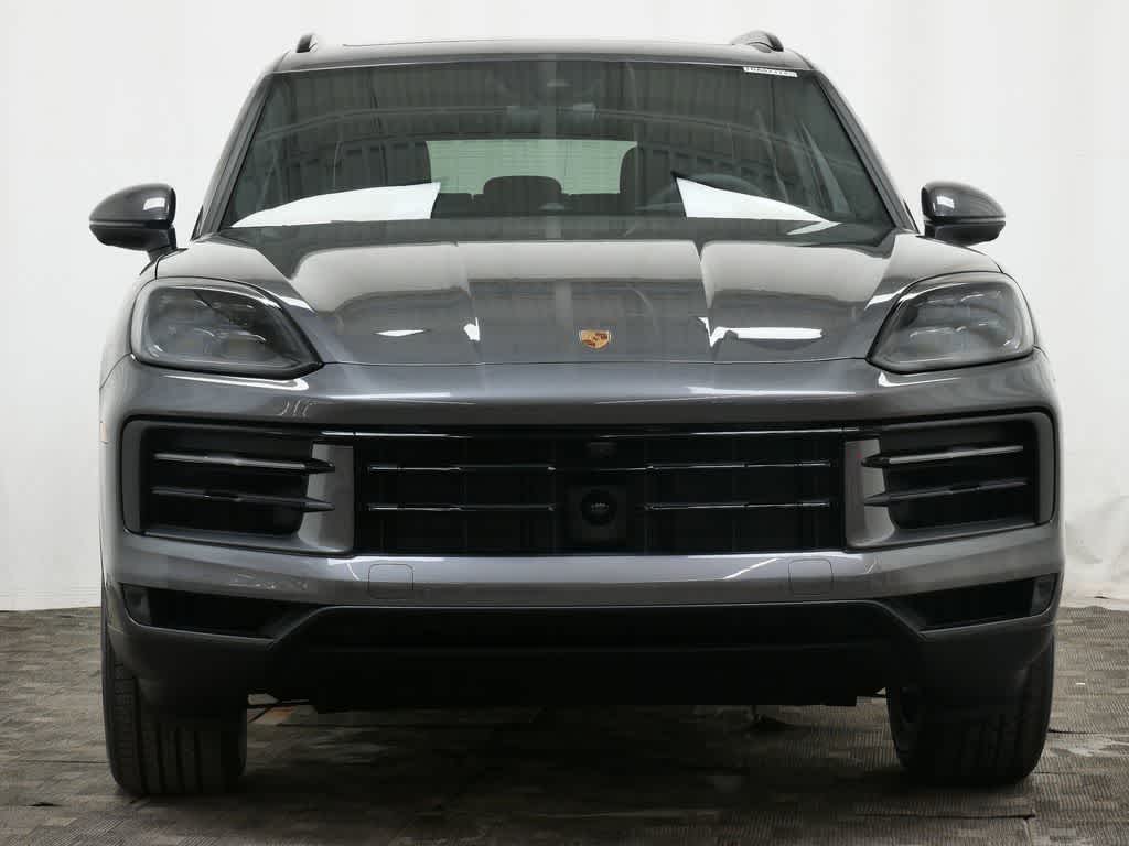 Thumbnail: 2026 Porsche Cayenne - 10